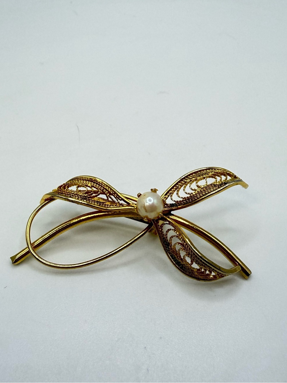 Vintage Gold Tone Filigree Bow Brooch Faux Pearl Pin